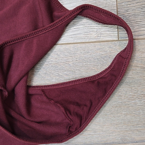 Wilfred burgundy Danette ribbed sleeveless ruffle neck thong bodysuit, size M - Picture 9 of 13